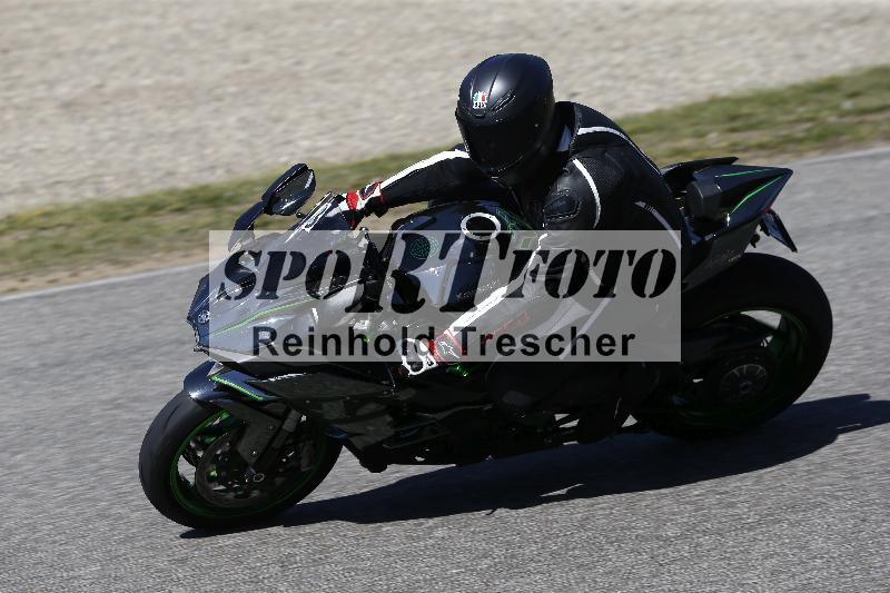 /06 08.04.2026 Cornu Master School ADR/Gruppe gruen/8